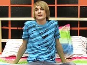 Teen boy smack a boy dick and solo shaved gay teen galleries at Boy Crush!