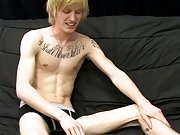 Training twinks and blondes front nude pics at Boy Crush!