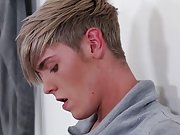 Sexy gay twink sex pics at Staxus